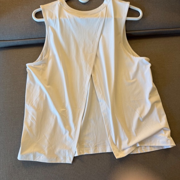 Lululemon Pace Crush Cross-Back Graphic Tank Top - Picture 8 of 15